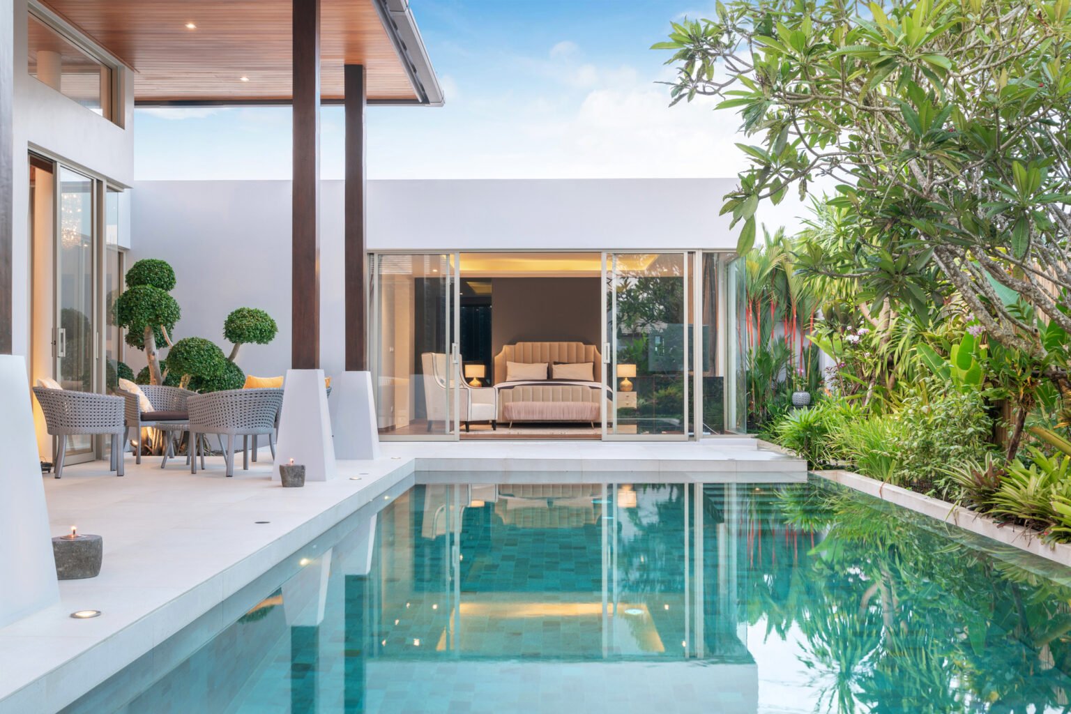 Pool